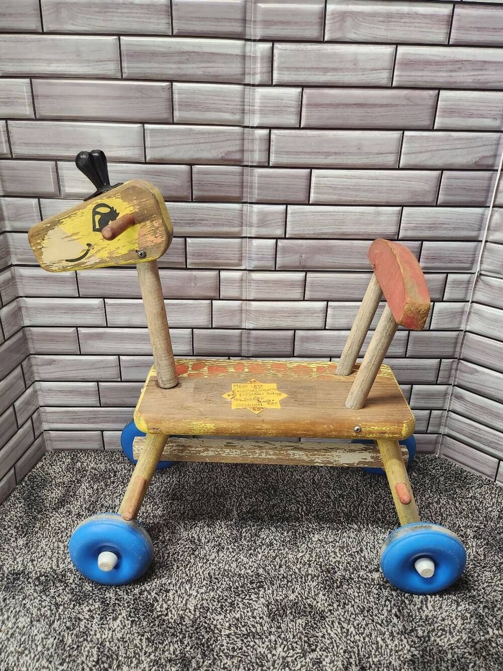 Vintage Playskool Ride On Rolling Giraffe